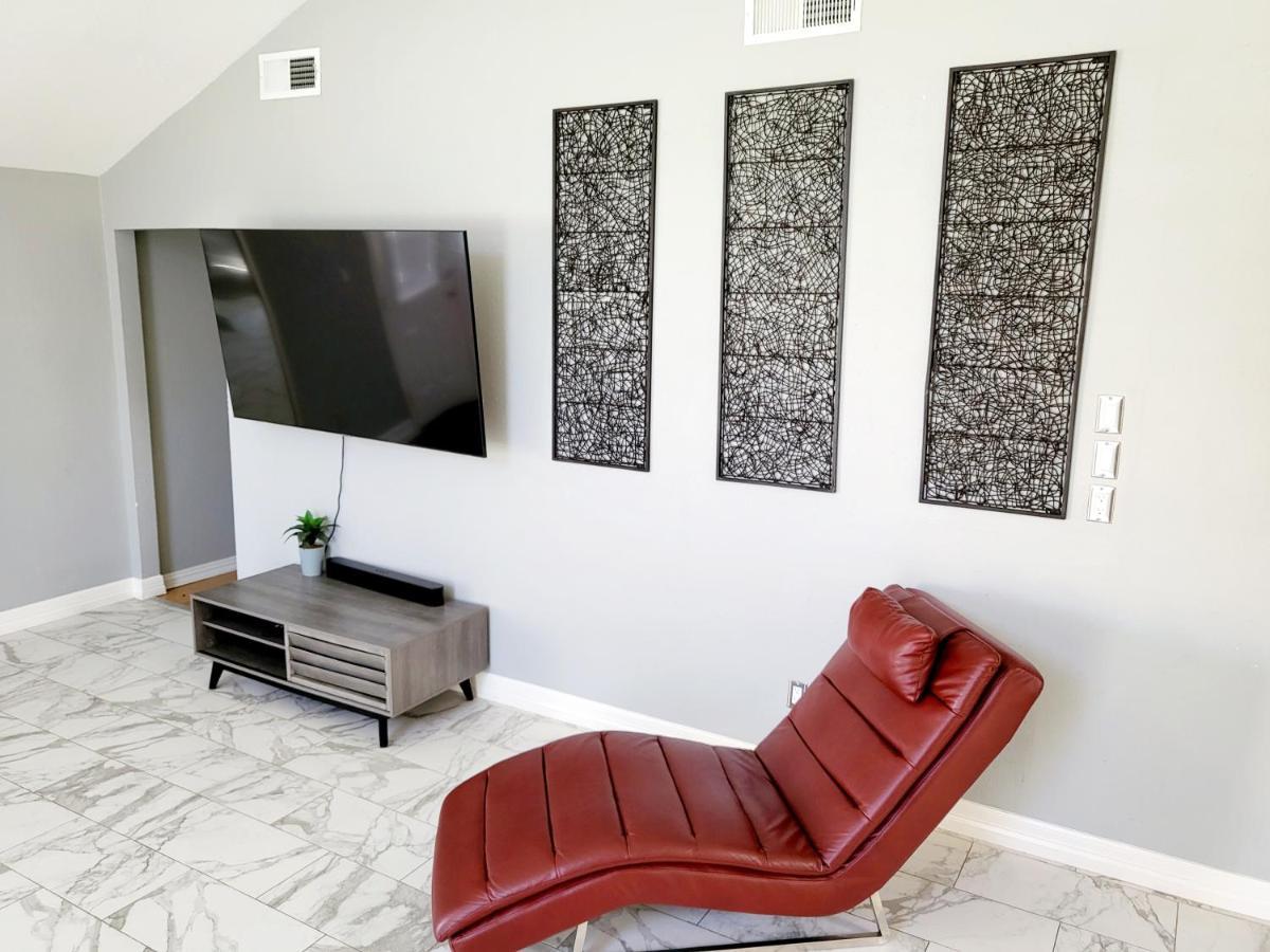 1976Houstongem Luminous Pvtpool & Hottub Dt20Mins For Lrg Families 6Beds 2Bath Villa Bagian luar foto
