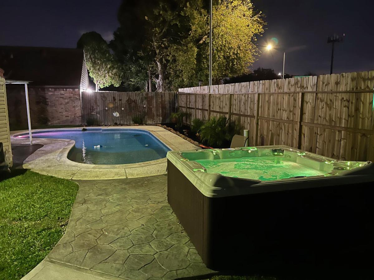 1976Houstongem Luminous Pvtpool & Hottub Dt20Mins For Lrg Families 6Beds 2Bath Villa Bagian luar foto
