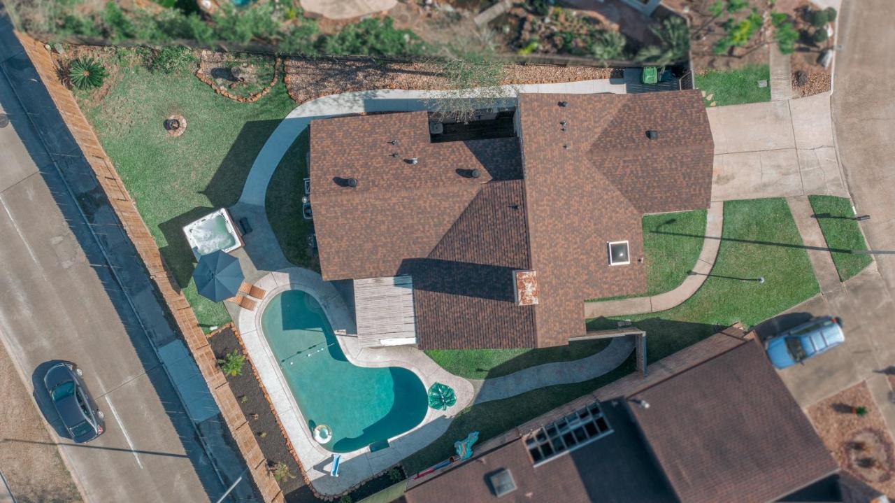 1976Houstongem Luminous Pvtpool & Hottub Dt20Mins For Lrg Families 6Beds 2Bath Villa Bagian luar foto